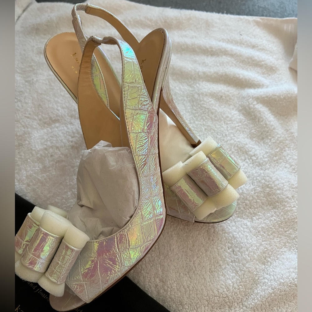 NWOB kate spade Leather white multi shiny heels. Gorgeous and Rare